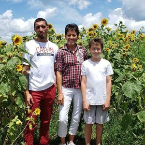 Meet your Posher, Laurie